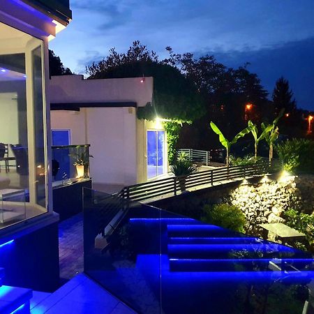 Penthouse Jacuzzi & Pool Apartmants Opatija Exterior photo
