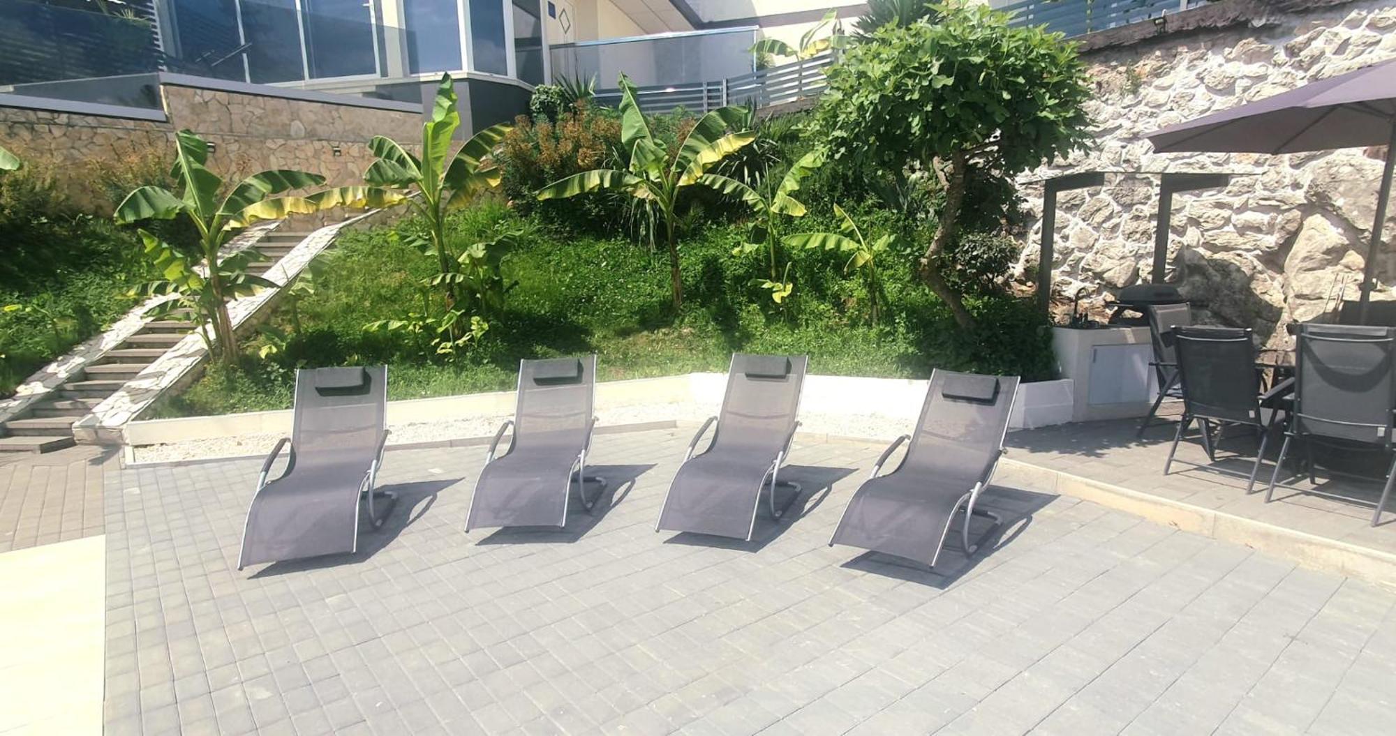 Penthouse Jacuzzi & Pool Apartmants Opatija Exterior photo