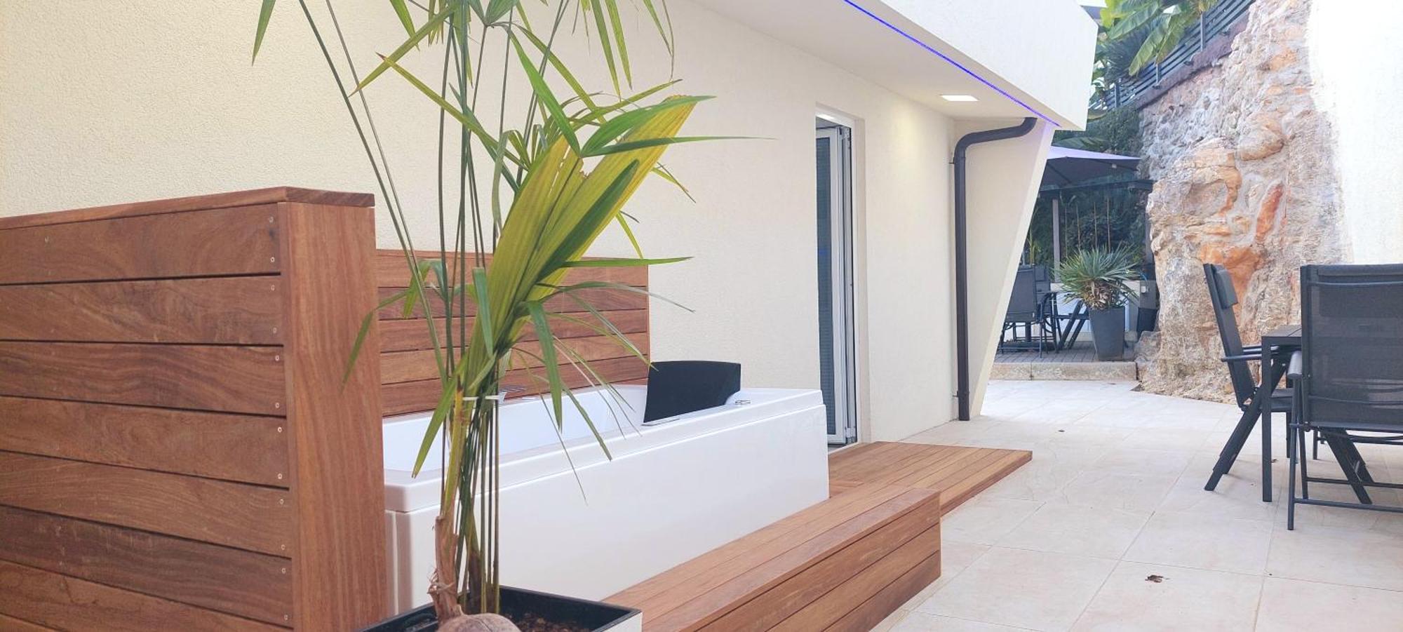 Penthouse Jacuzzi & Pool Apartmants Opatija Exterior photo