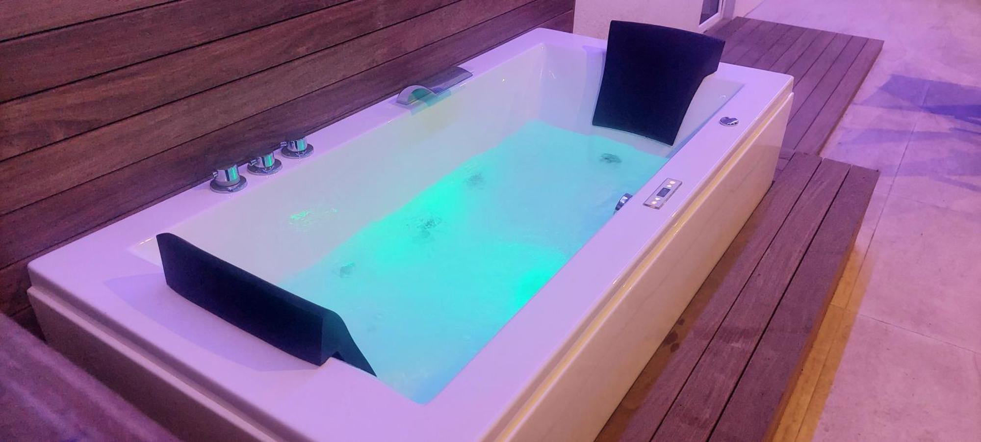 Penthouse Jacuzzi & Pool Apartmants Opatija Exterior photo